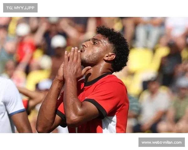 多米尼加主帅冈萨雷斯透露已研究中国战术 全力争取小组第一